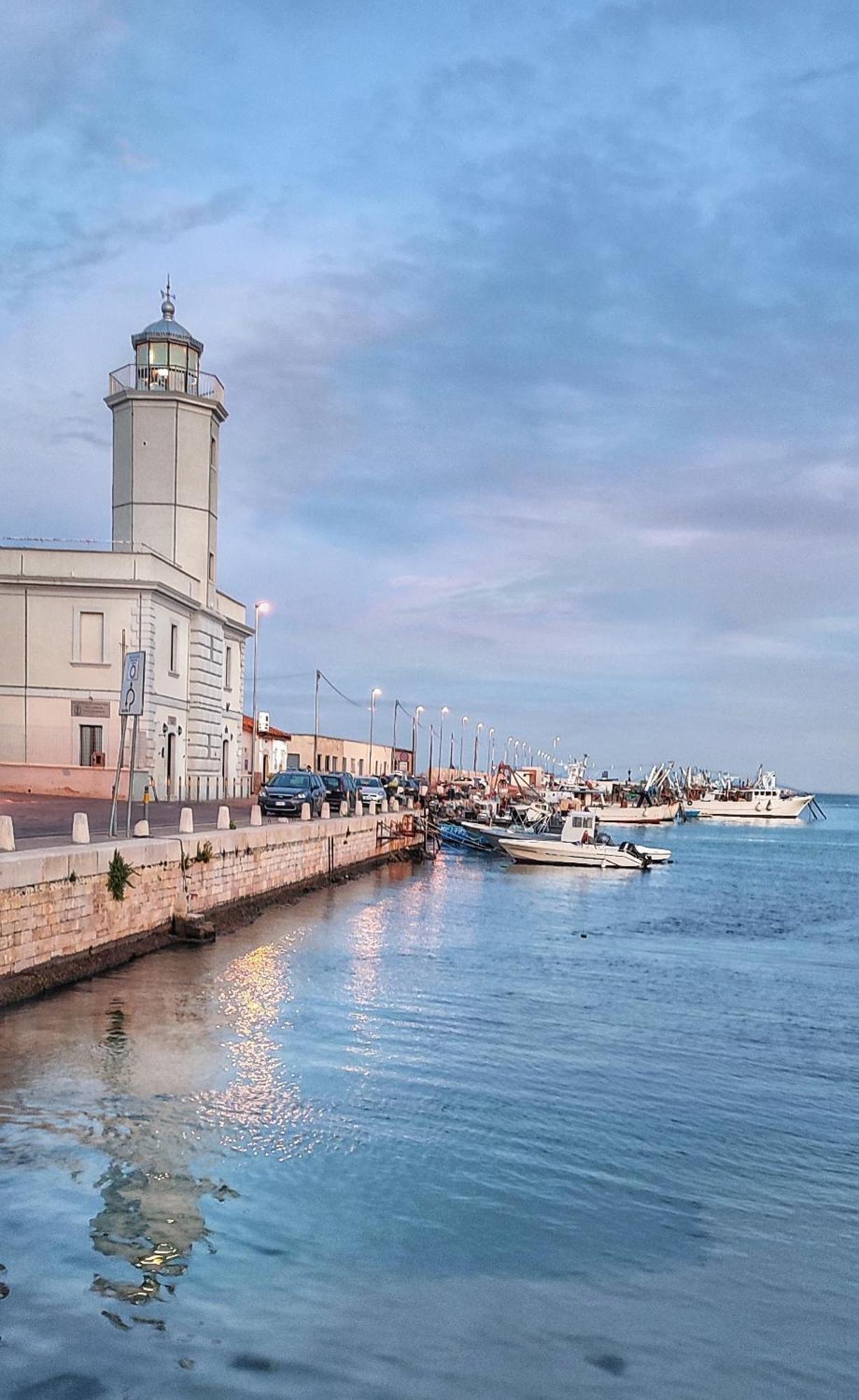 Dimora Della Marchesa - Al Duomo Leilighet Manfredonia Eksteriør bilde